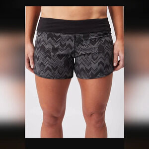 Rabbit Women's Hopper 4" Short